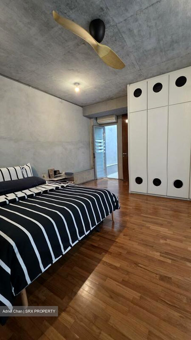 Jalan Tanjong (D16), Terrace #523428441